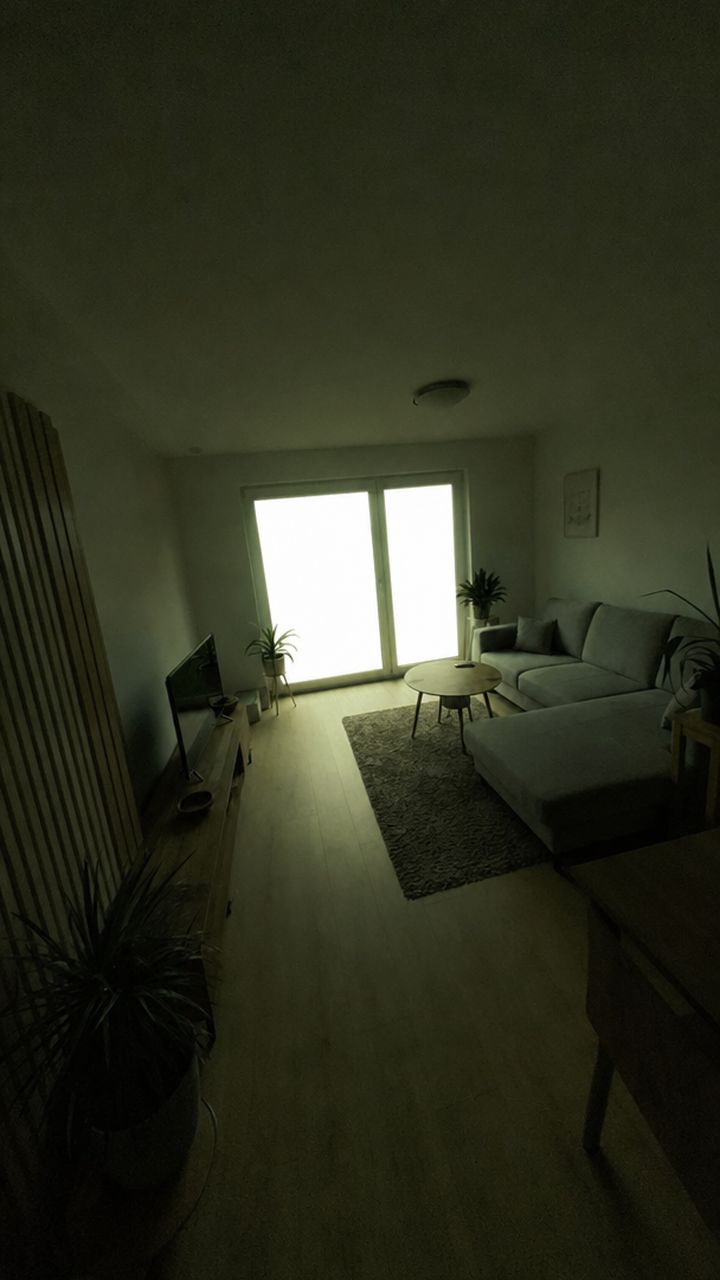 Immobile, foto da smartphone